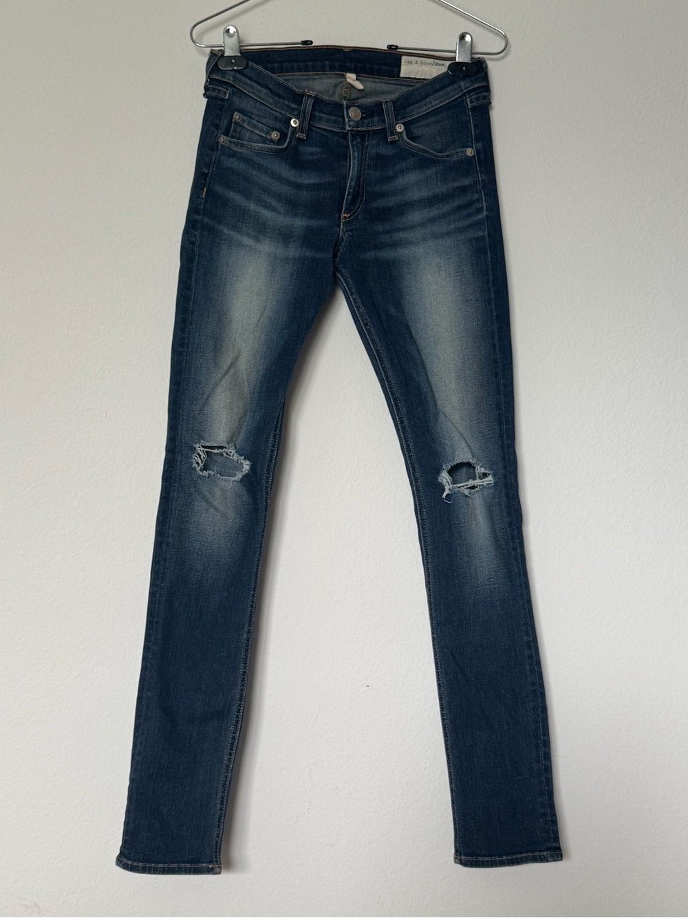 Rag & Bone The Skinny Low Rise Distressed Jeans Pacifico Ripped Knee Size 27